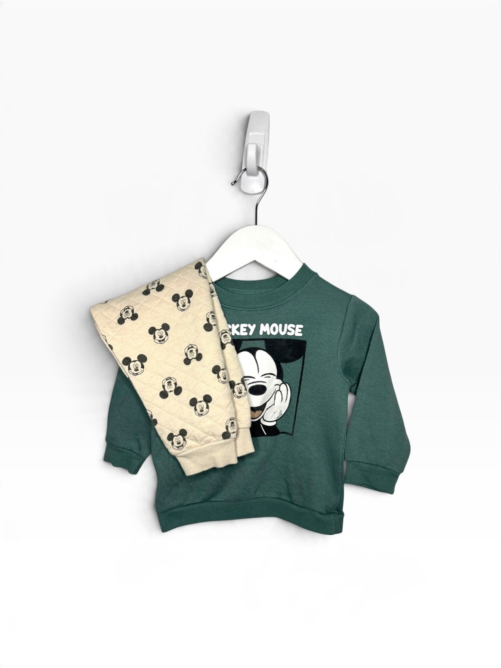 ⭐️ 5/$30 Disney Baby Mickey Mouse Matching Set size 12-18M